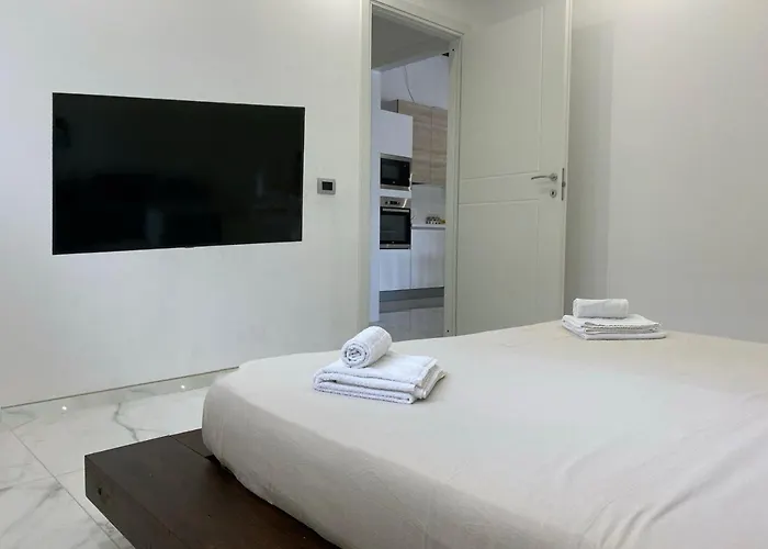 Serafina Отранто