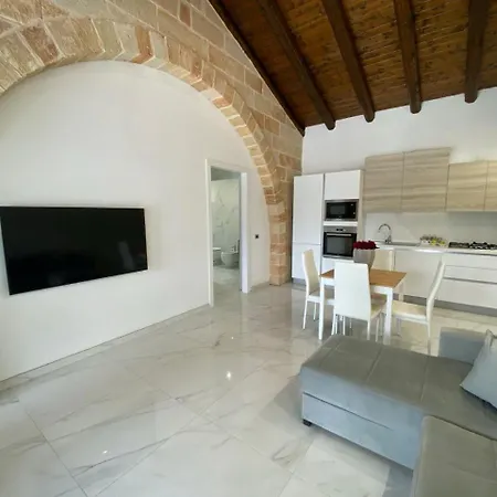 Serafina Apartment